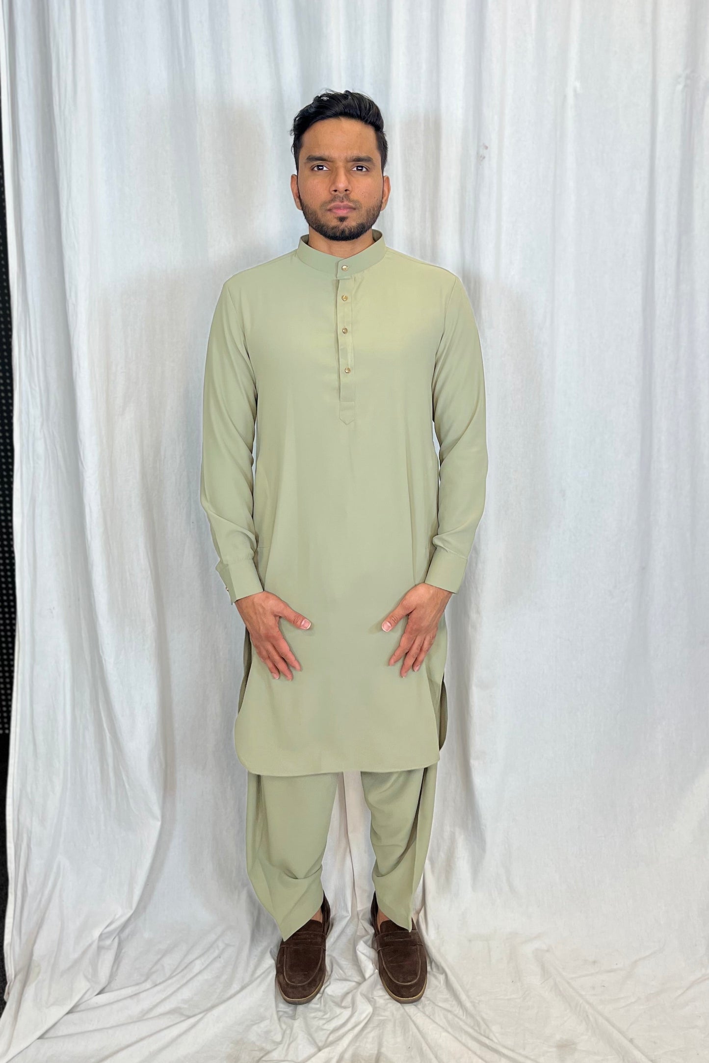 Light Green Wrinkle Resistant Kameez Shalwar